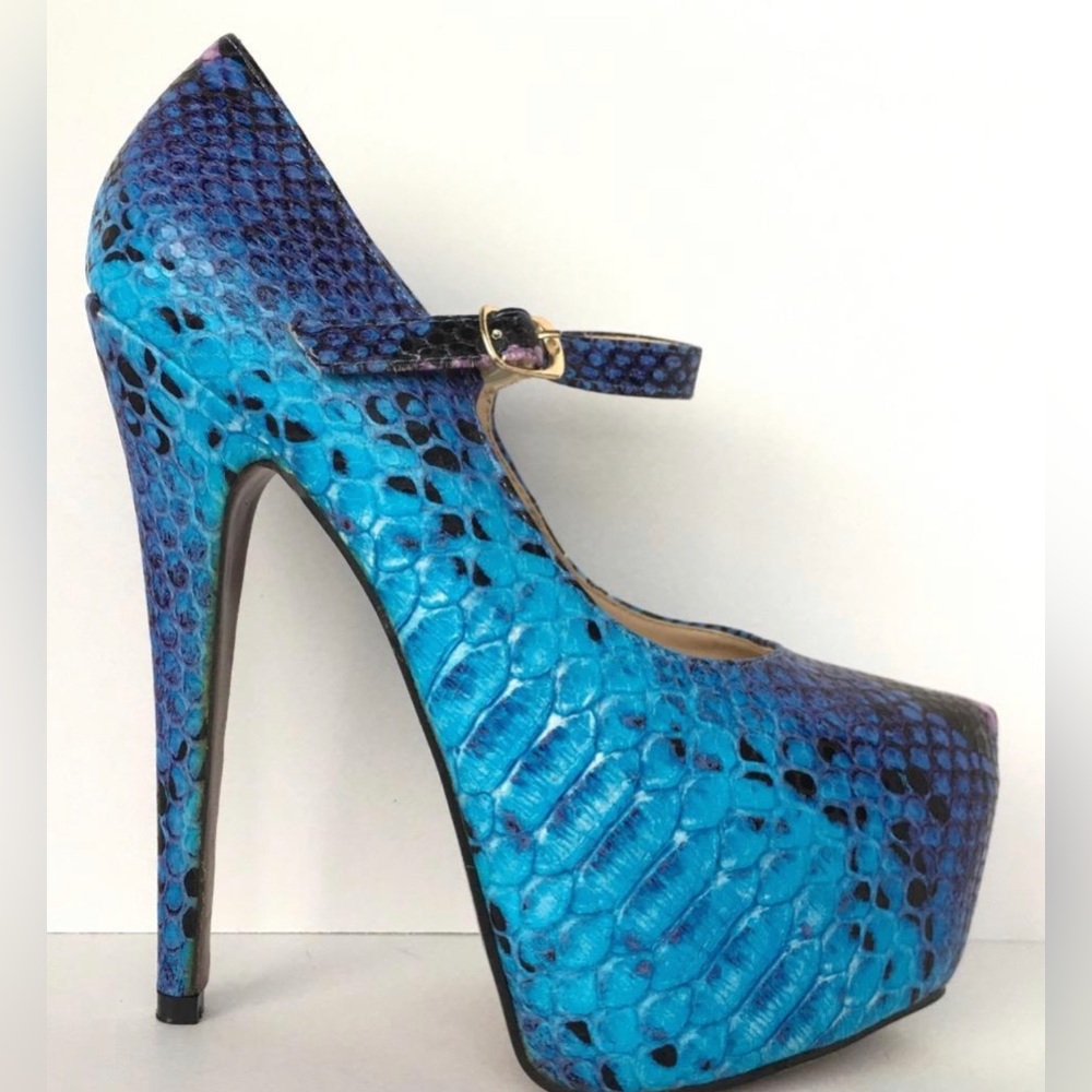 Red Kiss Blue Python Platform Shoes Pumps Size 7.5 Snakeskin Wedge Pump Heel - Picture 7 of 9